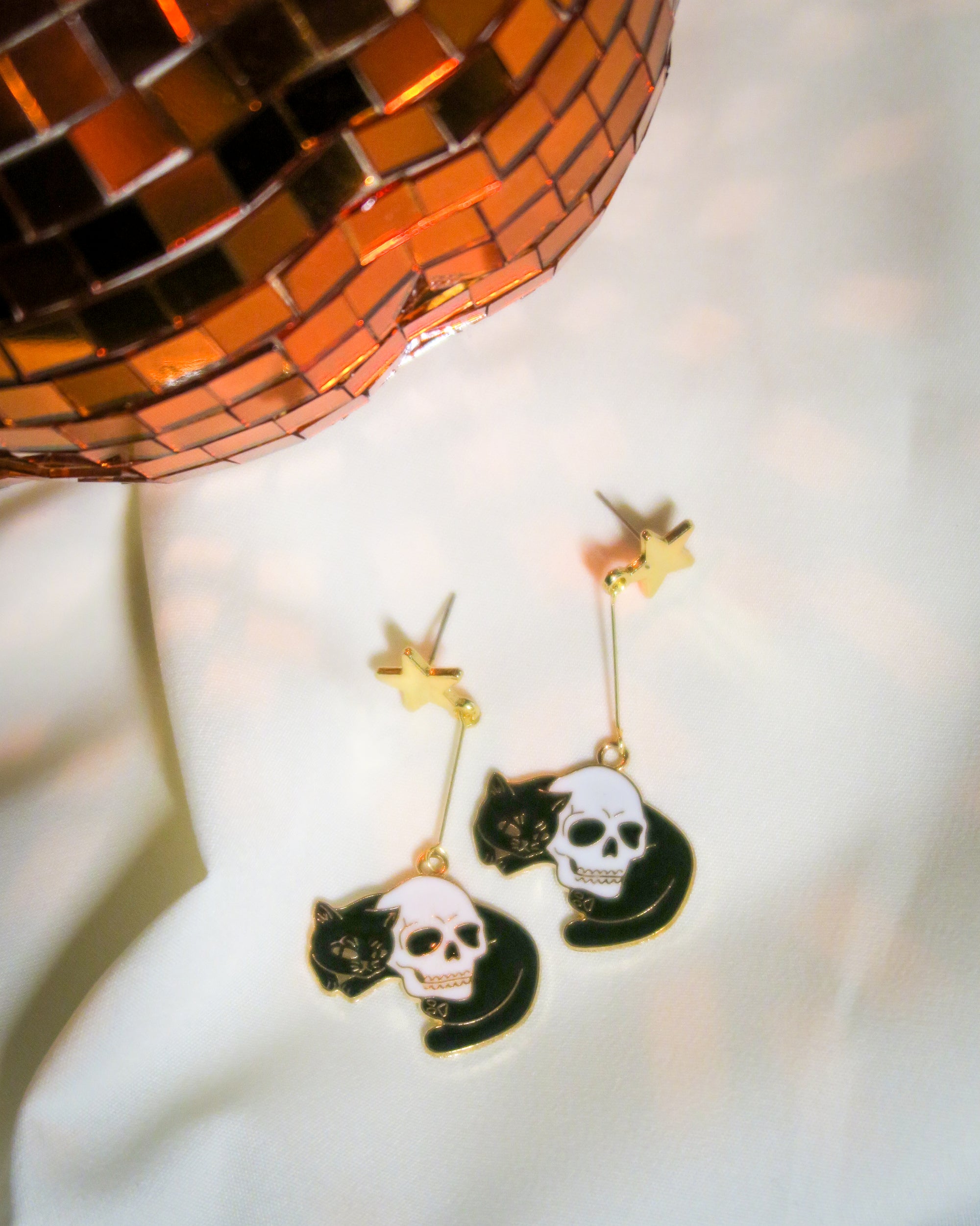 Skull Kitty Cuddles Enamel Earrings